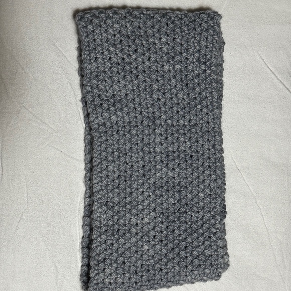 Warm Soft Women's Wool Knit Scarves - Picture 2 of 3